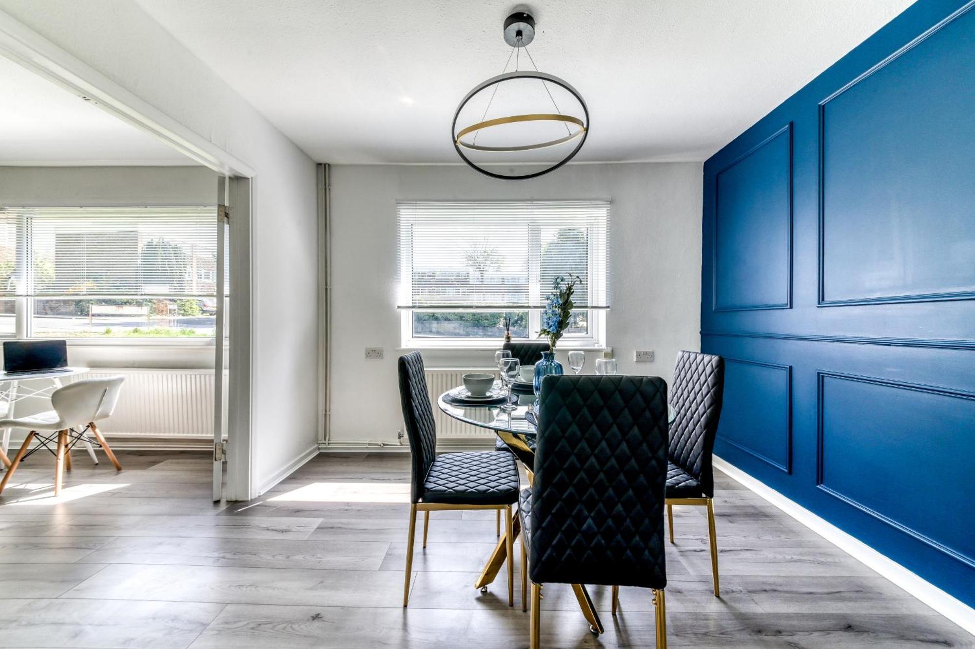 Contemporary 4 Bedroom Detached House With Parking And City Links Croydon Habitación foto